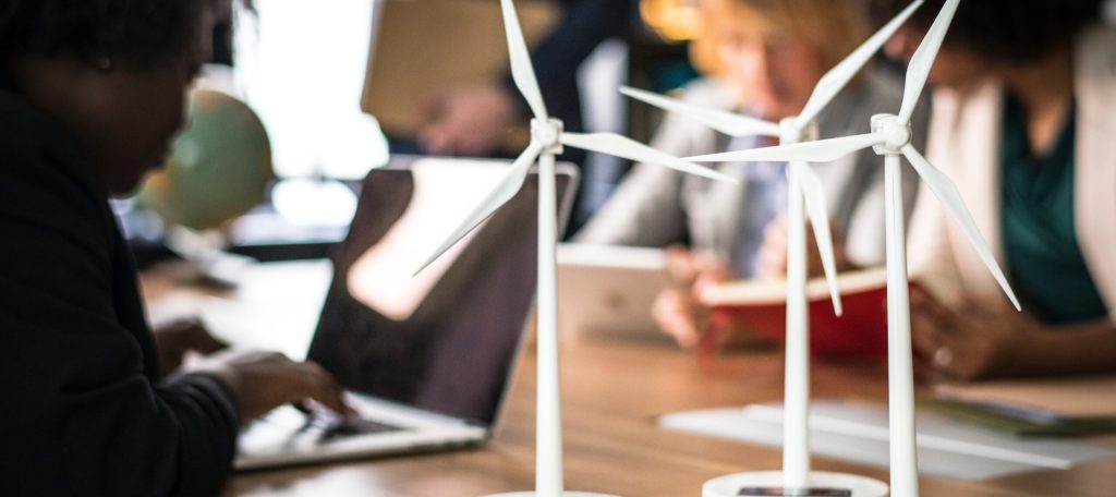 windmill-models-meeting-table